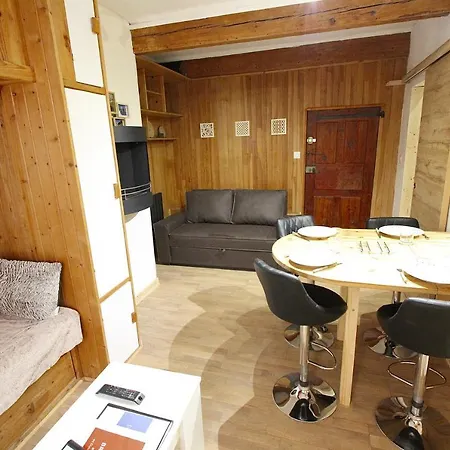 Cite Vauban Apartment *